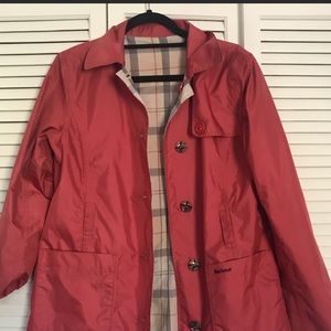Barbour NWOT reversible women’s raincoat size 8.